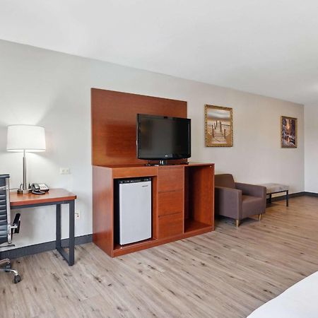 Ramada By Wyndham Saco/Old Orchard Beach Area Kültér fotó