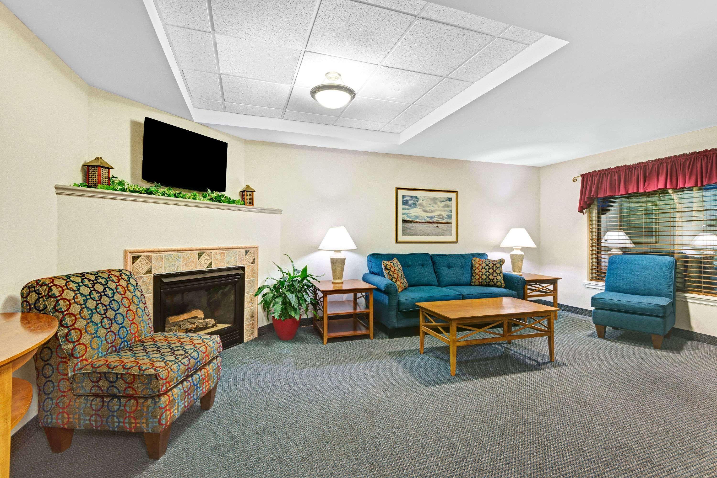 Ramada By Wyndham Saco/Old Orchard Beach Area Kültér fotó